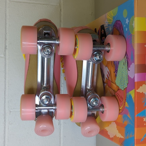 New w/box Impala rollerskates SZ 7 Womens pink yellow sidewalk groovy gift 70's - Picture 4 of 7